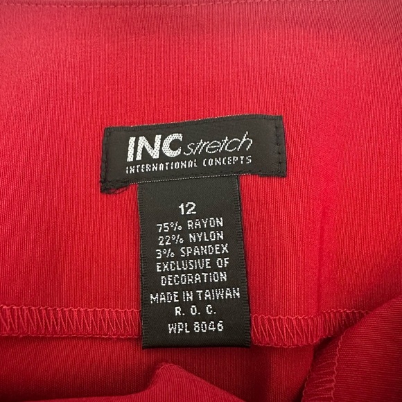 Y2K 90s INC International Concept Red Short Skirt with Bow Size 12 - Picture 2 of 5